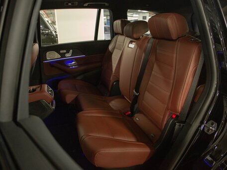 2026 Mercedes-Benz GLS 450 II (X167) Рестайлинг, чёрный, 16895000 рублей, вид 3