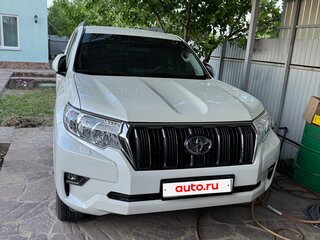 2020 Toyota Land Cruiser Prado 150 Series Рестайлинг 3, белый, 7550000 рублей, вид 3