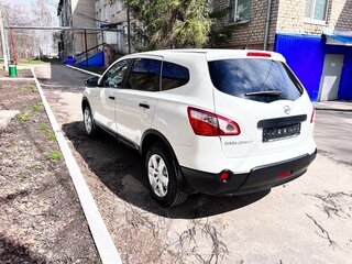 2013 Nissan Qashqai+2 I Рестайлинг, белый, 925000 рублей, вид 4