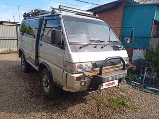 1994 Mitsubishi Delica III, серый, 630000 рублей, вид 1