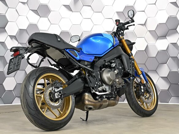 2022 Yamaha XSR900, синий, 1099000 рублей - вид 6
