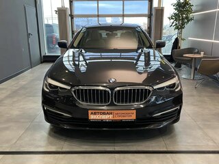2019 BMW 5 серии 520i VII (G30/G31/G38), серый, 3099000 рублей, вид 2