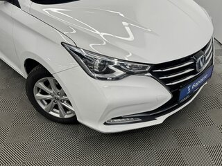 2023 Changan Alsvin, белый, 820000 рублей, вид 4