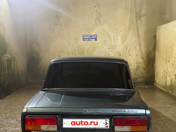 2011 Lada (ВАЗ) 2107, зелёный, 200000 рублей