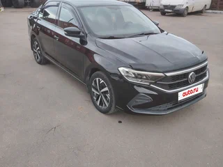 2021 Volkswagen Polo VI, чёрный, 1550000 рублей, вид 2