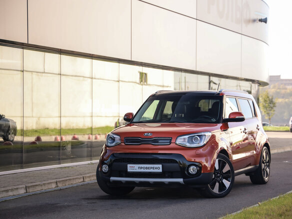 2018 Kia Soul II Рестайлинг, оранжевый, 1794777 рублей