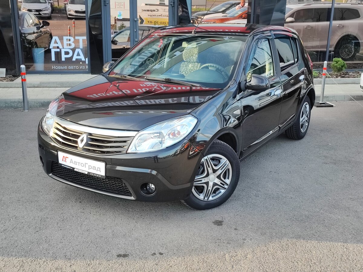 Открыть фотографии: Renault Sandero I