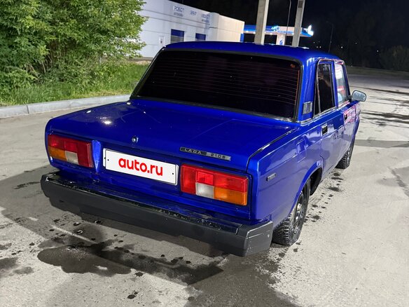 2010 Lada (ВАЗ) 2105, синий, 100000 рублей - вид 3