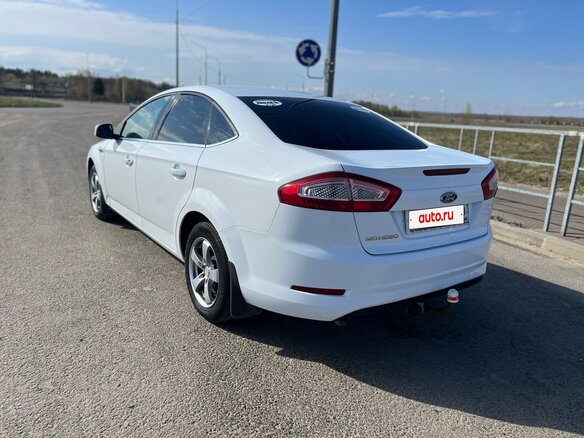 2013 Ford Mondeo IV Рестайлинг, белый, 750000 рублей - вид 18
