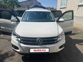 2012 Volkswagen Tiguan I Рестайлинг, белый, 1250000 рублей, вид 1