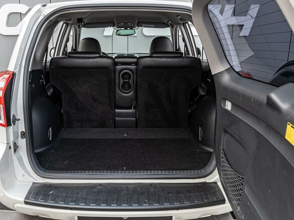 2010 Toyota RAV4 III (XA30), белый - вид 21