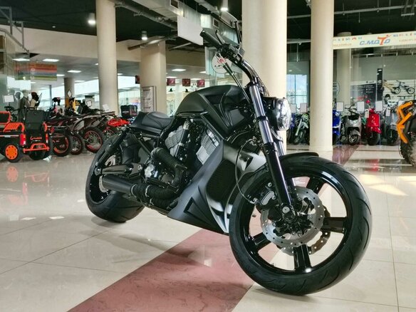2004 Harley-Davidson V-Rod, чёрный, 1100000 рублей - вид 5