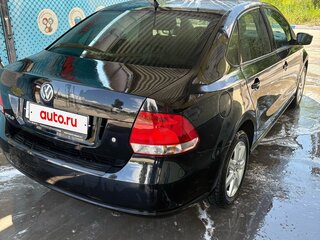 2014 Volkswagen Polo V, чёрный, 830000 рублей, вид 4