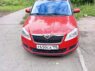2013 Skoda Fabia II Рестайлинг, красный, 620000 рублей, вид 1