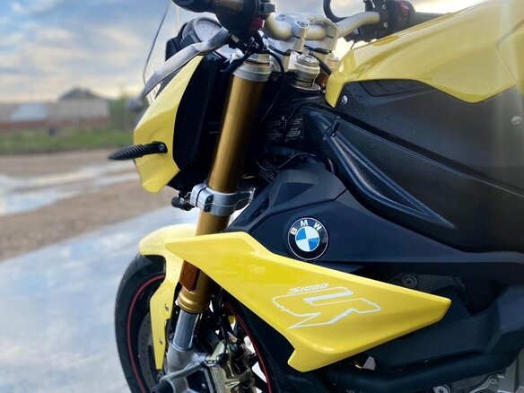 2017 BMW S 1000 R, жёлтый, 975000 рублей - вид 3