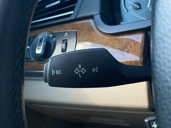 2012 BMW 7 серии 740Li V (F01/F02/F04), бежевый - вид 20