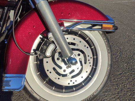 2005 Harley-Davidson Electra Glide, красный, 800000 рублей, вид 3