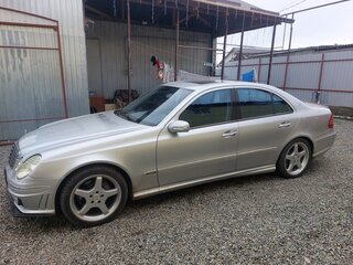 2003 Mercedes-Benz E-Класс 320 III (W211, S211), серебристый, 1050000 рублей, вид 4