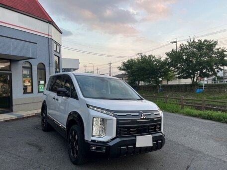 Mitsubishi Delica D:5 I Рестайлинг
