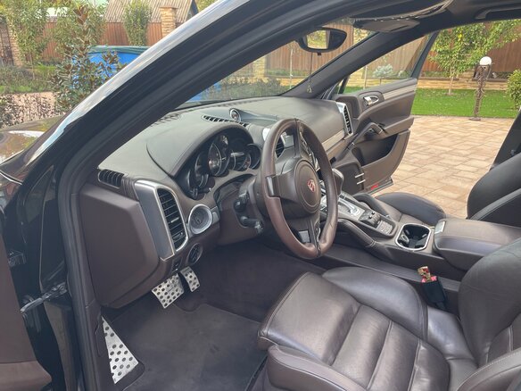2010 Porsche Cayenne Diesel II (958), чёрный, 3000000 рублей - вид 18