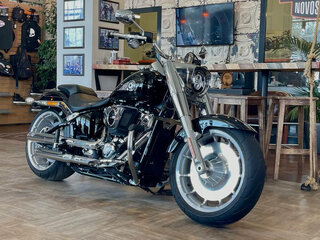 2025 Harley-Davidson Fat Boy, чёрный, 3300000 рублей, вид 4