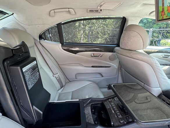 2006 Lexus LS 460 L IV, чёрный - вид 12