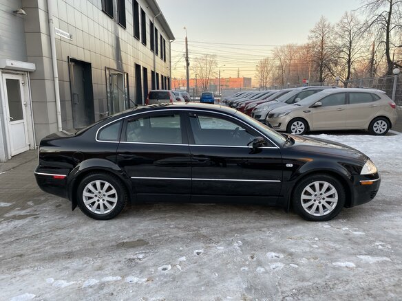 2003 Volkswagen Passat B5 Рестайлинг, чёрный - вид 7