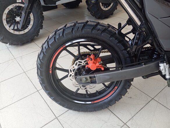 2025 Regulmoto Duke, оранжевый, 239000 рублей - вид 7