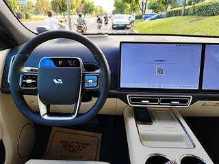 2025 Li Auto (Lixiang) L7 52.3 kWh I Рестайлинг, чёрный, 6500000 рублей, вид 4