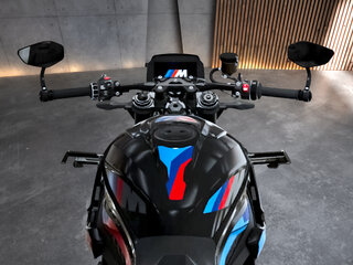2025 BMW M 1000 R, чёрный, 3500000 рублей, вид 5