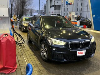 2015 BMW X1 18i sDrive II (F48), чёрный, 1750000 рублей, вид 2