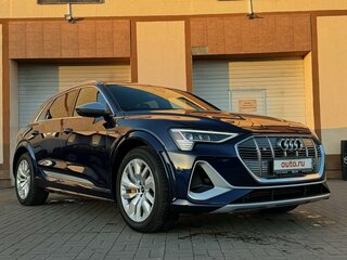2022 Audi e-tron S, синий, 4179201 рублей, вид 2