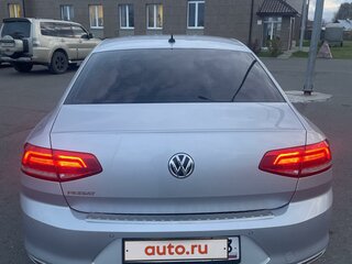 2018 Volkswagen Passat DSG7 B8, серебристый, 2150000 рублей, вид 2