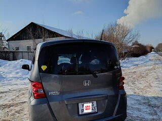 2011 Honda Freed I, серый, 1200000 рублей, вид 4