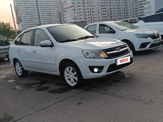 2015 Lada (ВАЗ) Granta I, белый, 590000 рублей, вид 1
