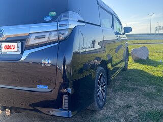 2018 Toyota Vellfire II Рестайлинг, чёрный, 5000000 рублей, вид 5