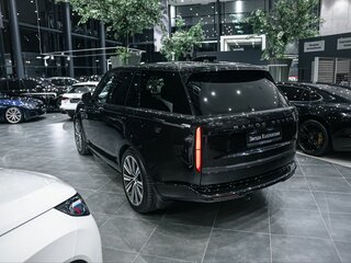 2025 Land Rover Range Rover P530 MHEV Long V, чёрный, 19810000 рублей, вид 2