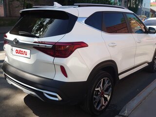 2021 Kia Seltos I, белый, 2290000 рублей, вид 3