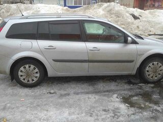 2007 Renault Megane II Рестайлинг, серебристый, 450500 рублей, вид 2