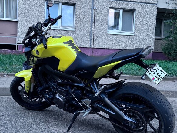 2014 Yamaha MT-09 (FZ-09), жёлтый, 668000 рублей