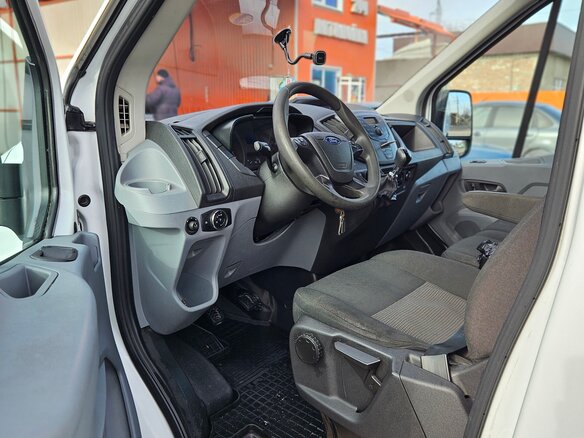 2017 Ford Transit, белый, 3200000 рублей - вид 7