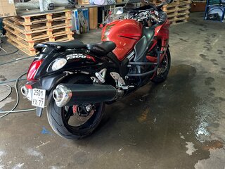 2007 Suzuki GSX 1300 R Hayabusa, красный, 700000 рублей, вид 5