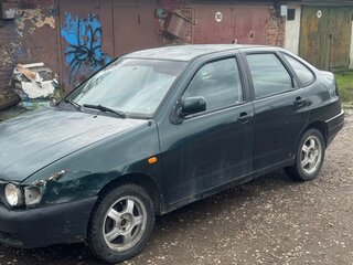 1995 Volkswagen Polo III, зелёный, 100000 рублей, вид 2