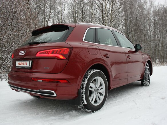 2019 Audi Q5 II (FY), красный - вид 11