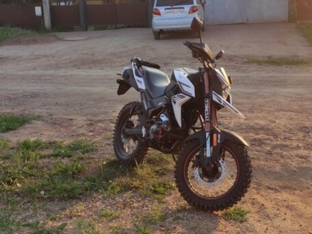 2025 Motoland Enduro 300, серебристый, 130000 рублей, вид 2