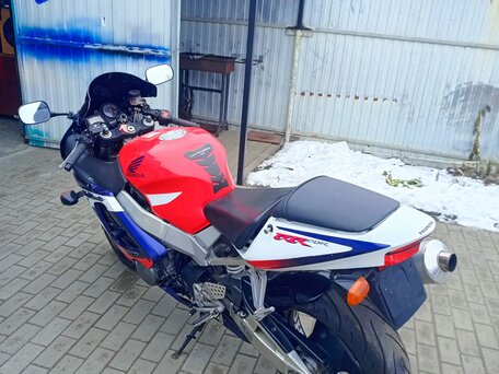 2000 Honda CBR 929RR Fireblade, красный, 500000 рублей, вид 5