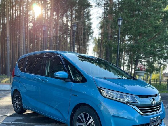 2017 Honda Freed II, голубой, 1450000 рублей - вид 4