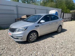 2016 Kia Rio III Рестайлинг, серый, 570000 рублей, вид 1