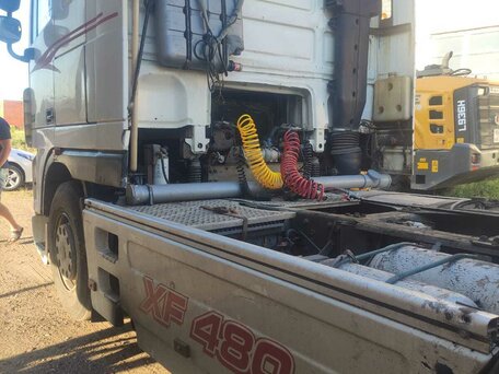 2004 DAF 95XF, белый, 2250000 рублей, вид 3