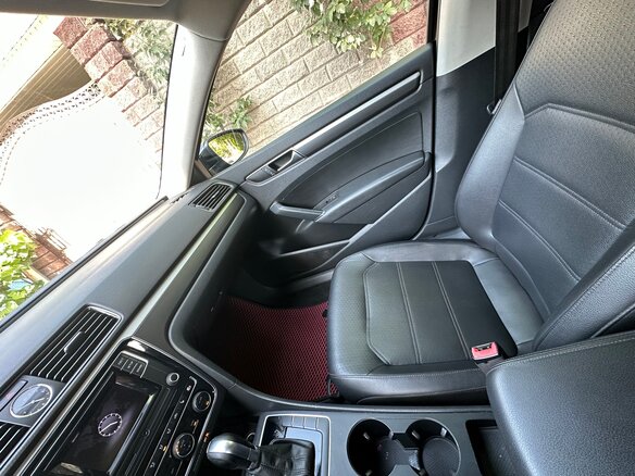 2016 Volkswagen Passat (North America and China) I Рестайлинг, чёрный, 2000000 рублей - вид 25